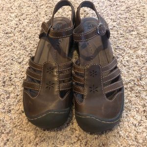 Keen Brown Leather Closed Toe Sandals